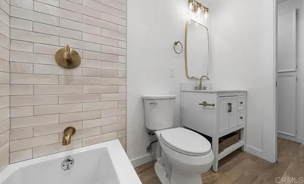 $3,295 | 3825 Van Dyke Avenue, Unit 3, San Diego, CA 92105