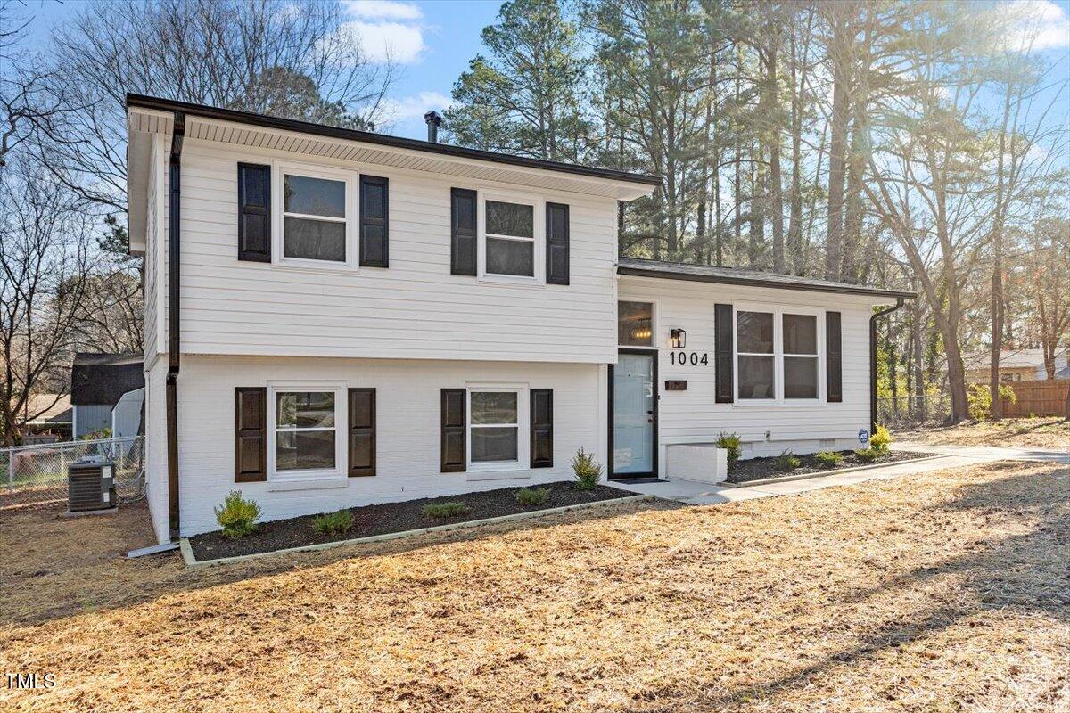 1004 Helms Place Raleigh, NC 27610 - Photo 3 of 37 Exterior Front