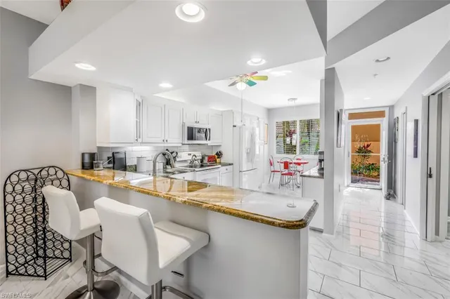 $6,500 | 2365 Bayou Lane, Unit 7003, Naples, FL 34112