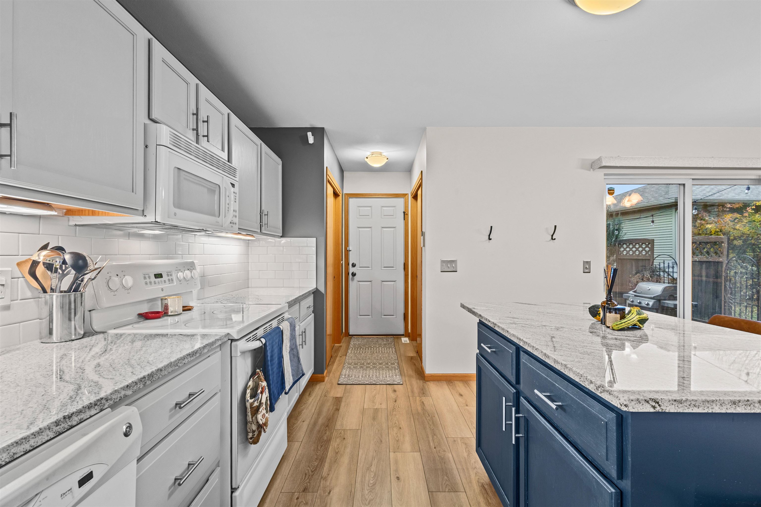 1482 Wild Iris Street Sun Prairie, WI 53590 - Photo 18 of 46