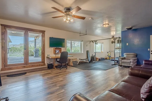 $2,259,000 | 3652 1/2 G 7/10 Road, Palisade, CO 81526