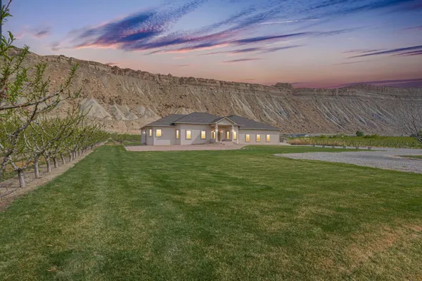 $2,259,000 | 3652 1/2 G 7/10 Road, Palisade, CO 81526