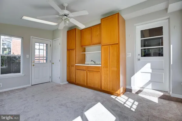 $3,900 | 502 North Mansfield Street, Alexandria, VA 22304