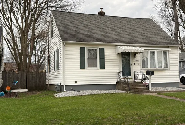 $2,195 | 1221 Agnes Avenue, Joliet, IL 60435