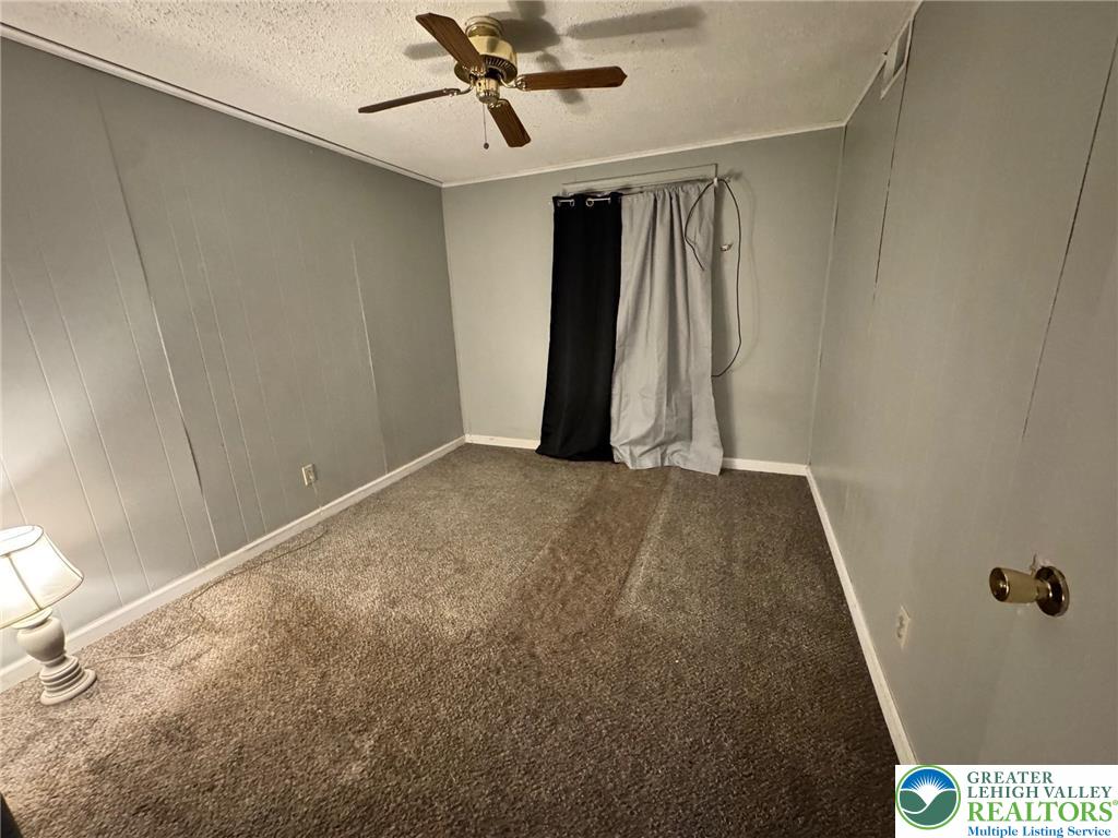 2336 3rd Street Wilson, PA 18042 - Photo 17 of 29 a view of an empty room