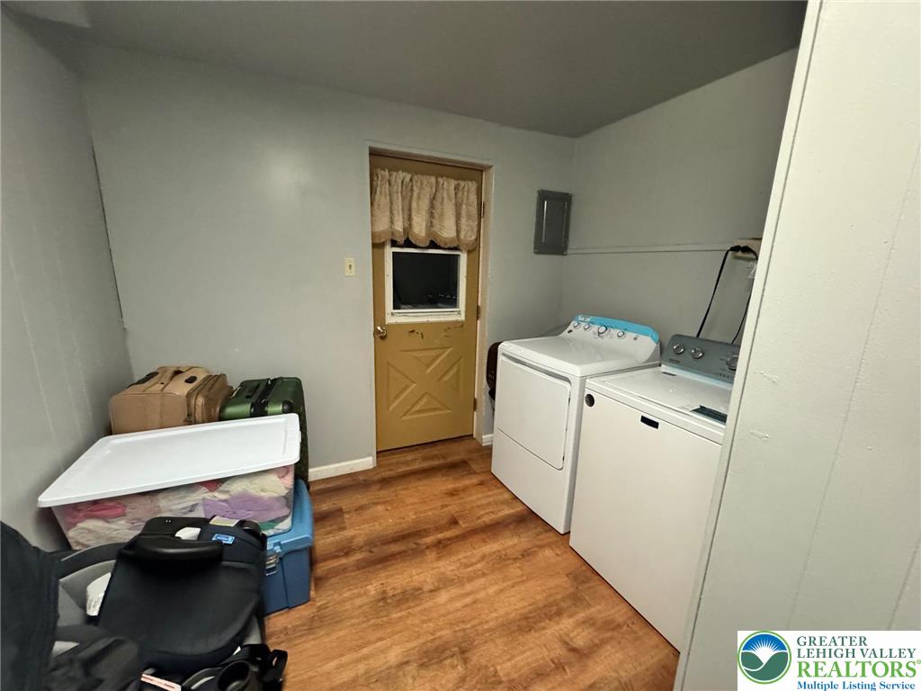 2336 3rd Street Wilson, PA 18042 - Photo 8 of 29 a utility room with dryer and washer