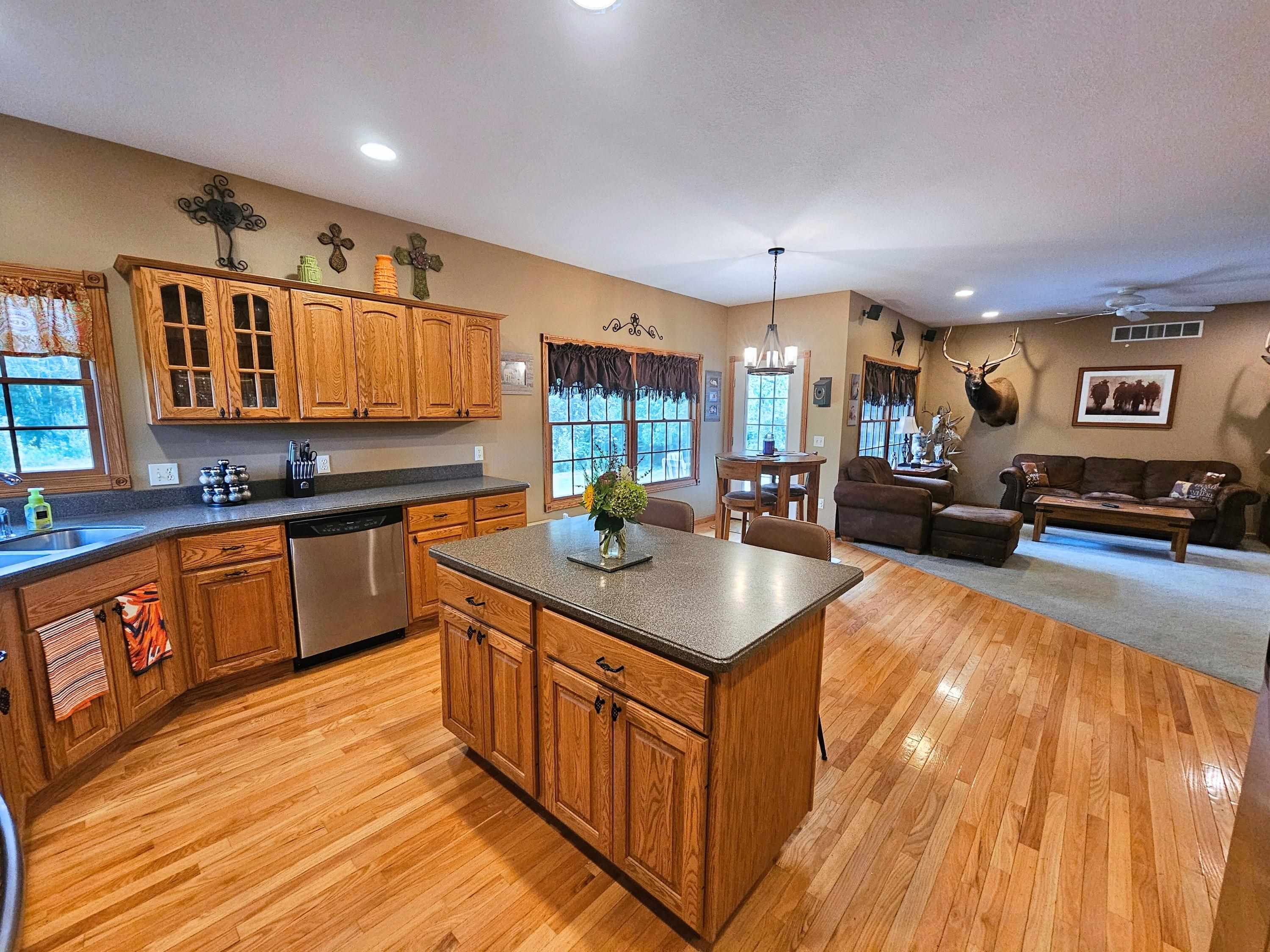 5590 Sanilac Road Vassar, MI 48768 - Photo 12 of 60 50154723-f7048787-70d4-47f3-a57e-c94eb3d4428a.JPG