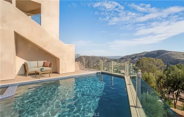$2,880,000 | 28 Ranchero Road, Bell Canyon, CA 91307
