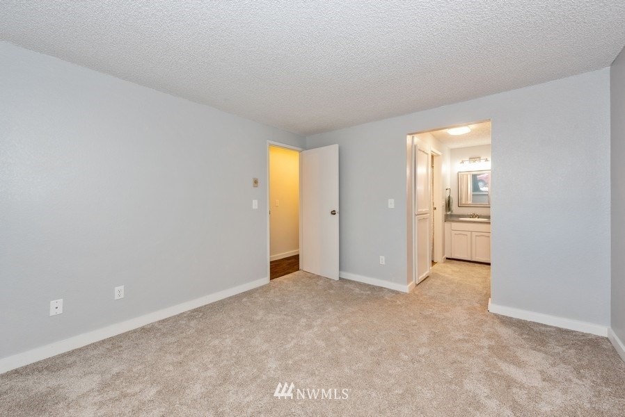 820 Cady Road East, Unit G 104 Everett, WA 98203 - Photo 9 of 15 Gallery Image 9