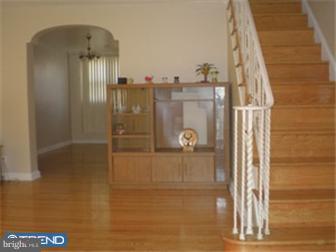 5149 Arbor Street Philadelphia, PA 19120 - Photo 3 of 7