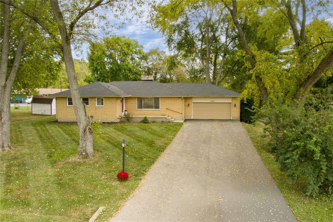 6950 Red Lion 5 Points Road Springboro, OH 45066 - Photo 67 of 78 This charming residence features a well-maintained exterior and inviting curb appeal.