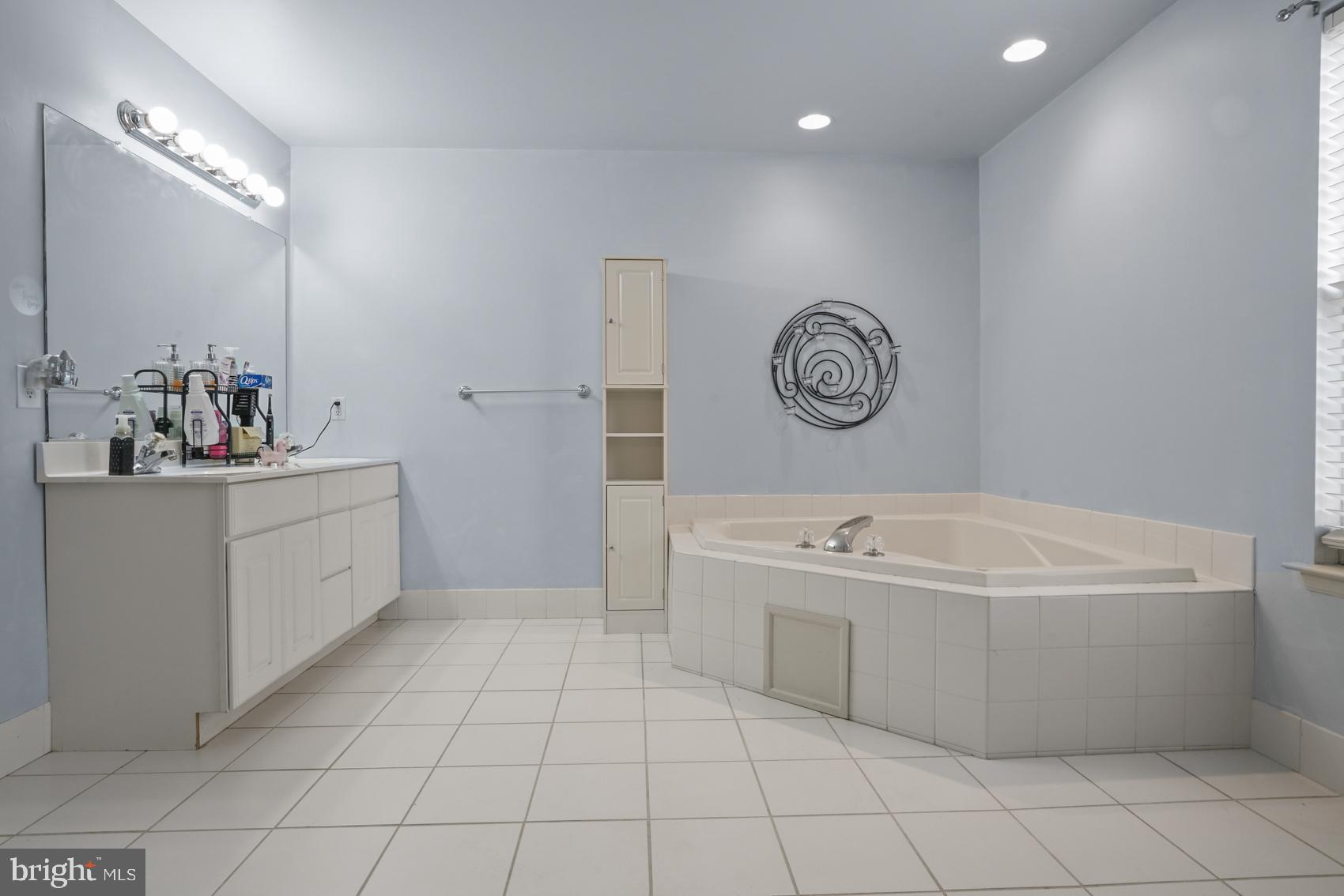 1315 Ardsley Road Swarthmore, PA 19081 - Photo 36 of 44 Master Bath with Jacuzzi tub/ double sink view 1