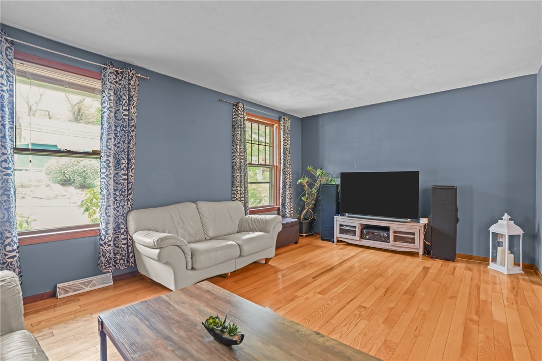 160 Sage Drive Warwick, RI 02886 - Photo 19 of 50