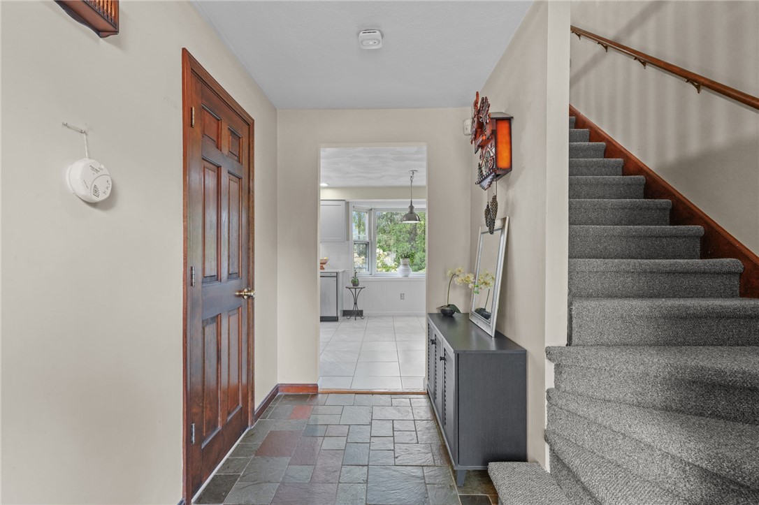 160 Sage Drive Warwick, RI 02886 - Photo 25 of 50