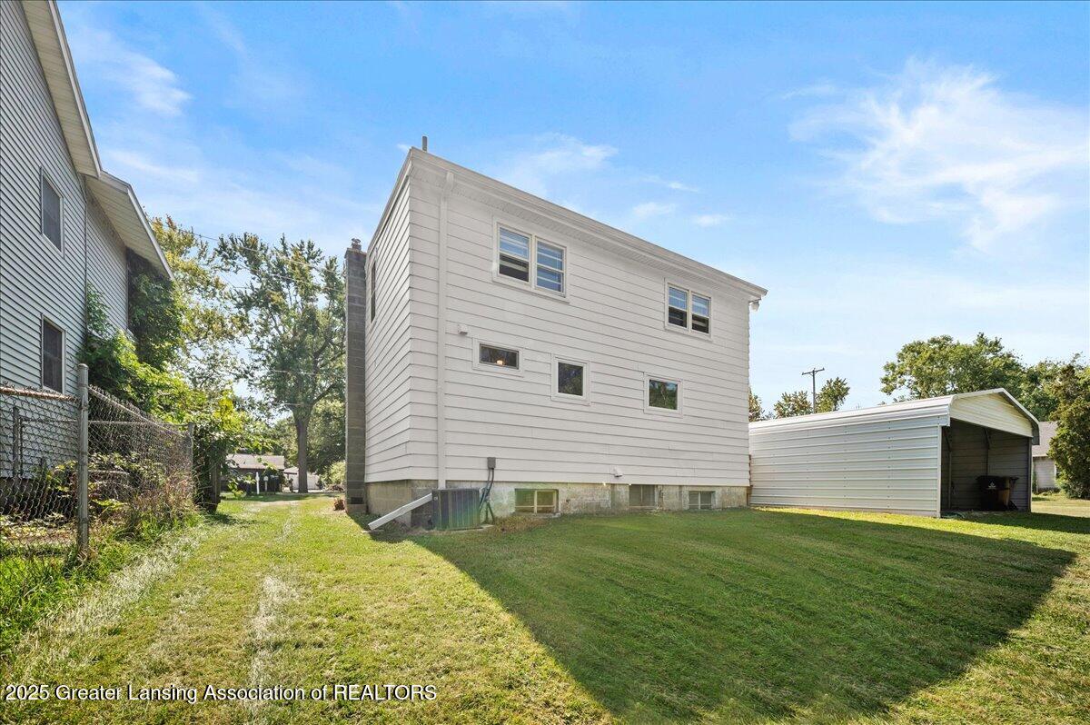 1132 West Valley Road Lansing, MI 48906 - Photo 25 of 26 Rear View