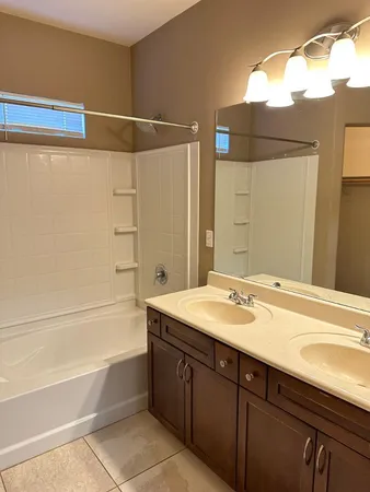 $1,700 | 1920 East Bell Road, Unit 1140, Phoenix, AZ 85022