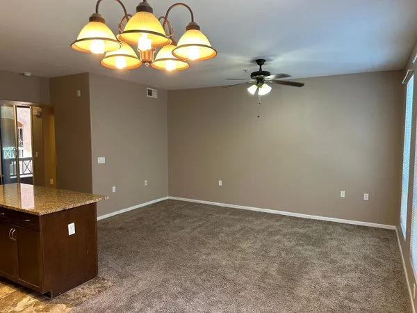 $1,700 | 1920 East Bell Road, Unit 1140, Phoenix, AZ 85022