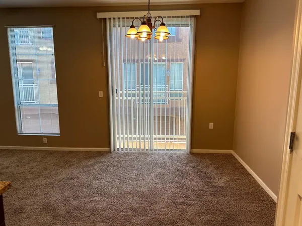 $1,700 | 1920 East Bell Road, Unit 1140, Phoenix, AZ 85022