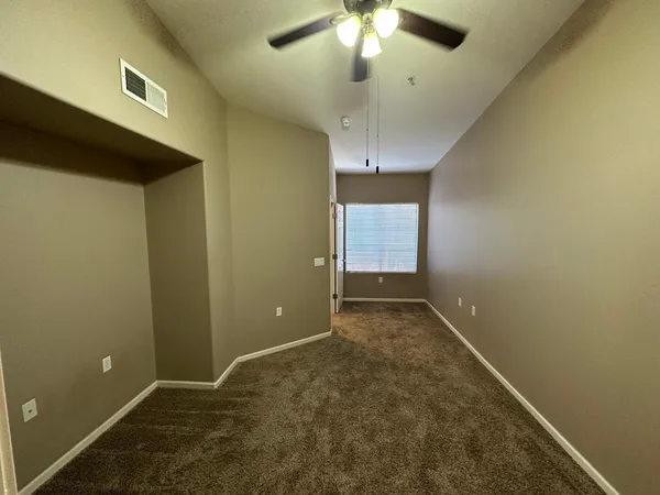 $1,700 | 1920 East Bell Road, Unit 1140, Phoenix, AZ 85022