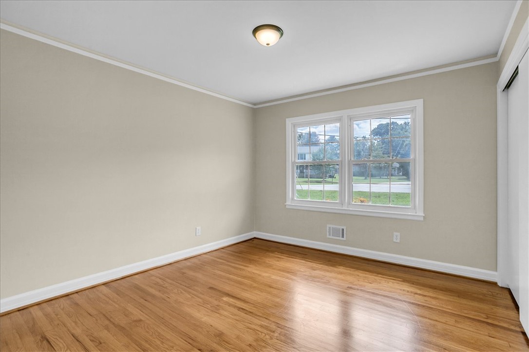 207 Forest Drive Easley, SC 29640 - Photo 17 of 34