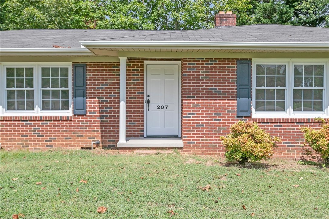 207 Forest Drive Easley, SC 29640 - Photo 34 of 34