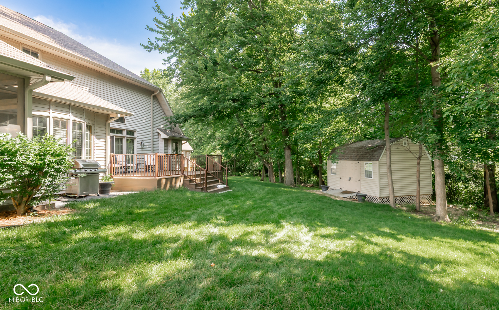 285 Plum Court Columbus, IN 47201 - Photo 13 of 155
