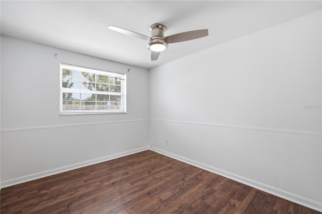 8536 Quail Road Seminole, FL 33777 - Photo 23 of 40