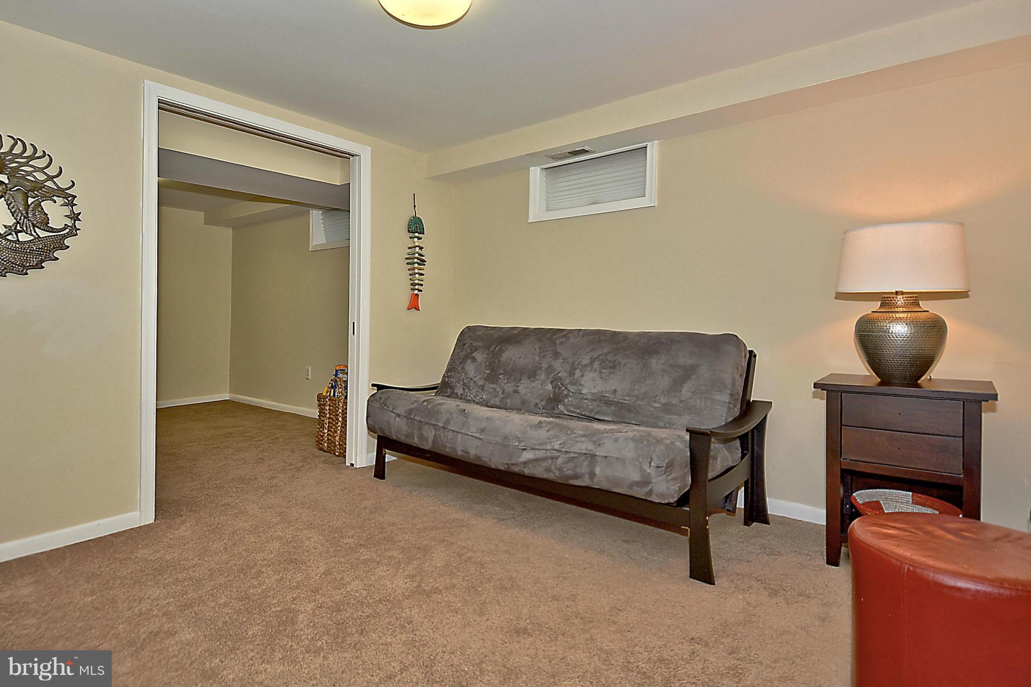 1000 Laredo Road Silver Spring, MD 20901 - Photo 24 of 29 Family Room