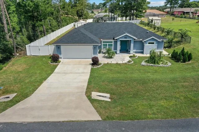 a front view of house with yard