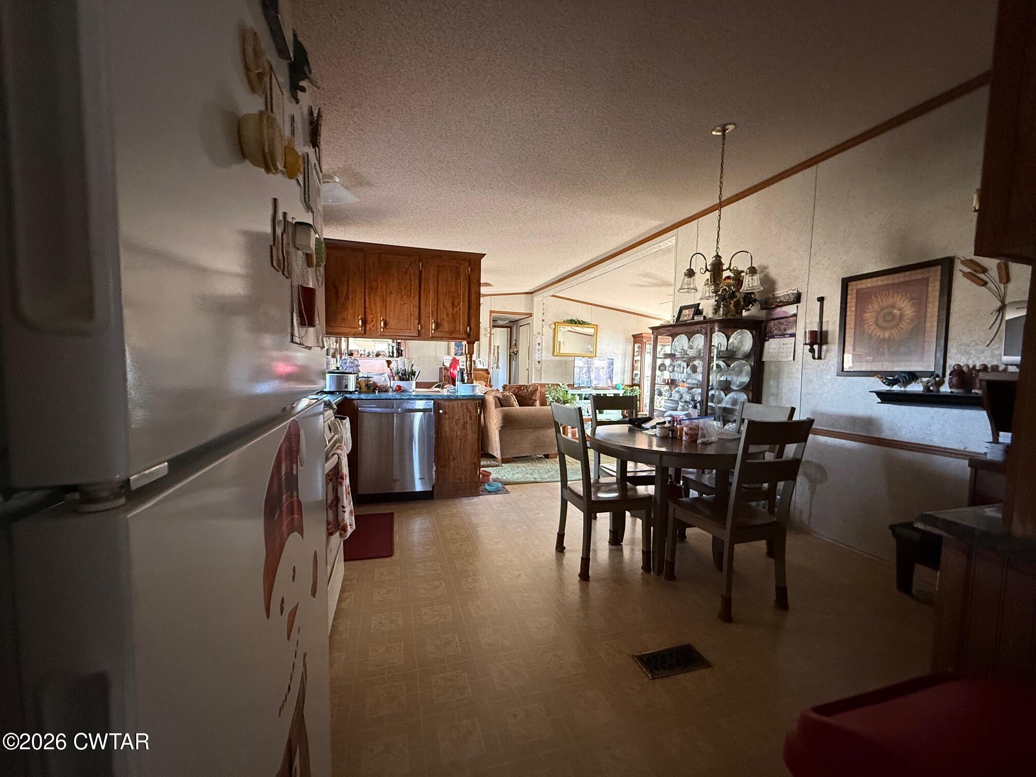 362 Burch Road Dyersburg, TN 38024 - Photo 6 of 26 IMG_3198