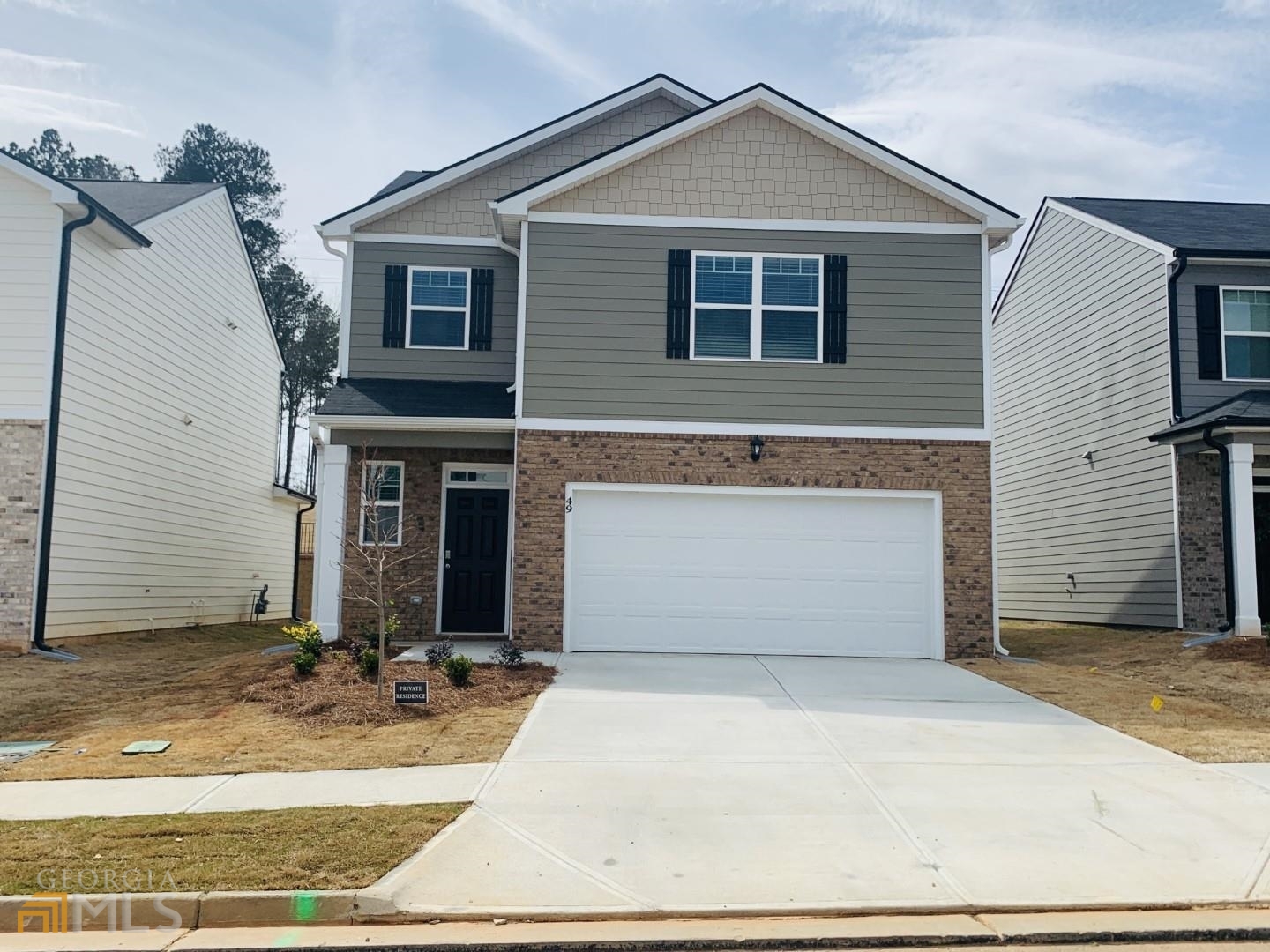 49 Lauritsen Way Newnan, GA 30265 - Photo 2 of 32