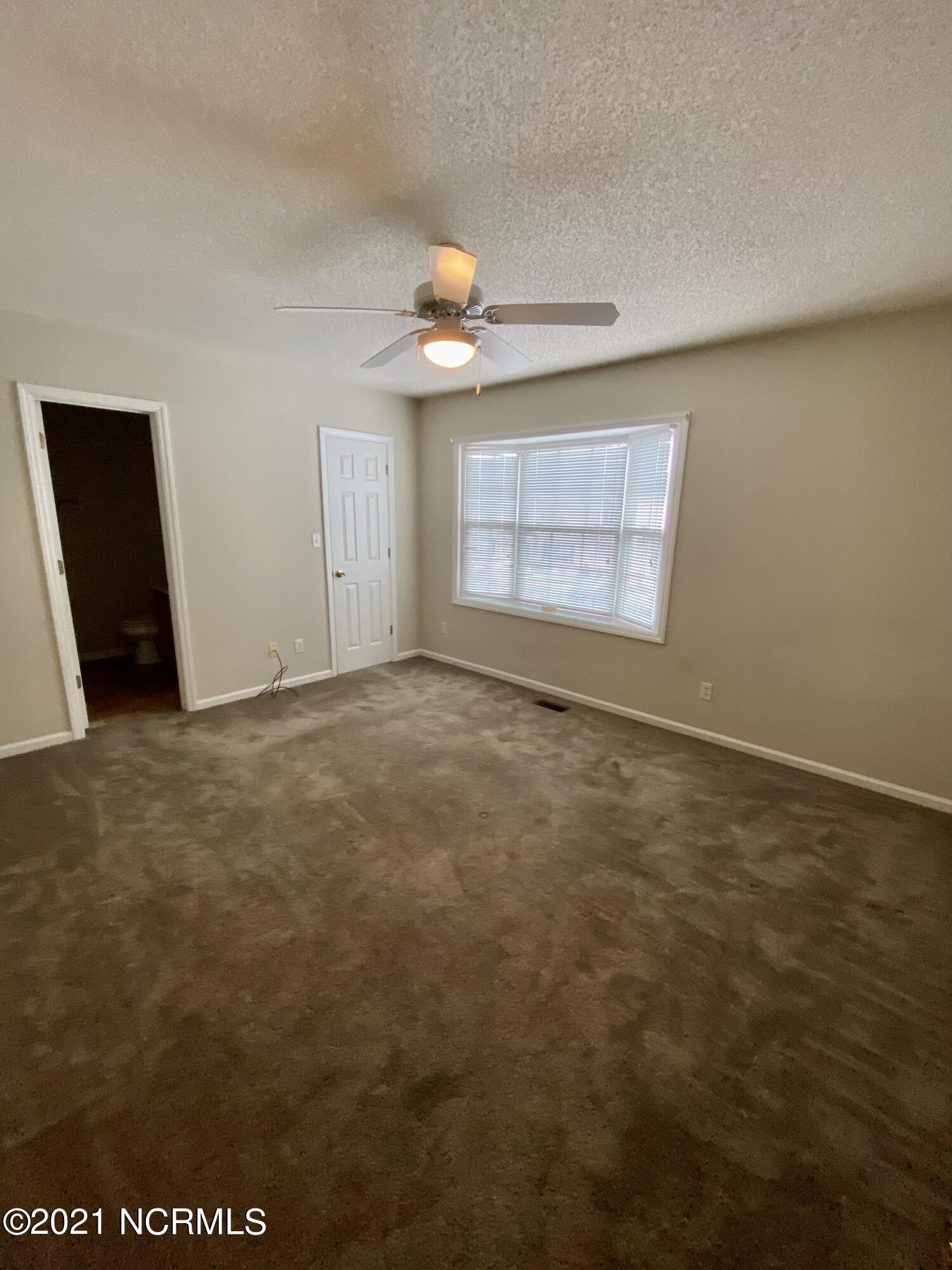 1025 Spring Forest Road, Unit E6 Greenville, NC 27834 - Photo 10 of 16 IMG_1734