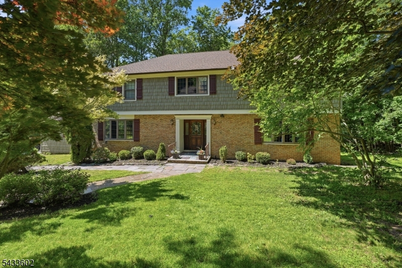 31 Branko Road Berkeley Heights, NJ 07922 - Photo 2 of 35