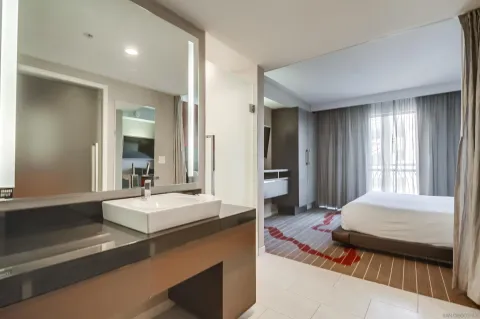 $230,000 | 207 Fifth Avenue, Unit 442, San Diego, CA 92101