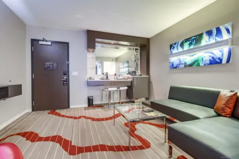 $230,000 | 207 Fifth Avenue, Unit 442, San Diego, CA 92101