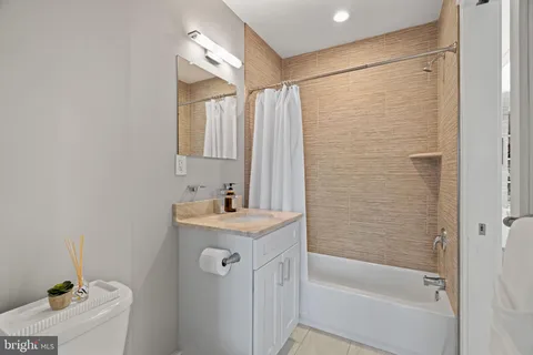 $340,000 | 1321 North 7th Street, Unit 3, Philadelphia, PA 19122