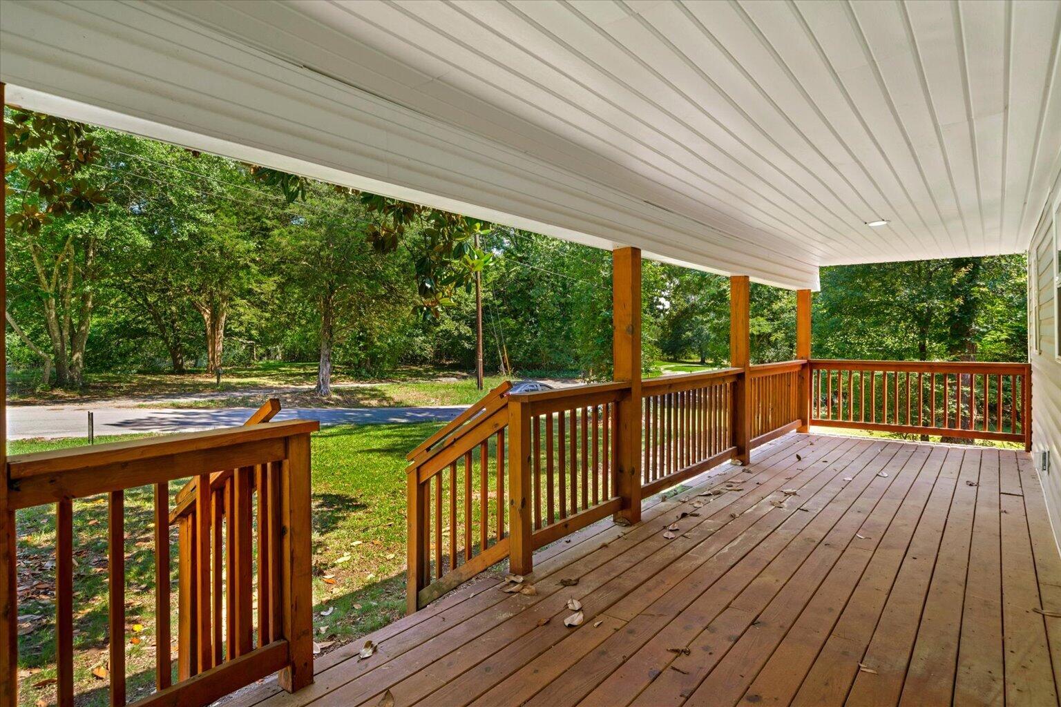 3467 South Riverbend Road Dalton, GA 30721 - Photo 5 of 34 05-DSC09871 2