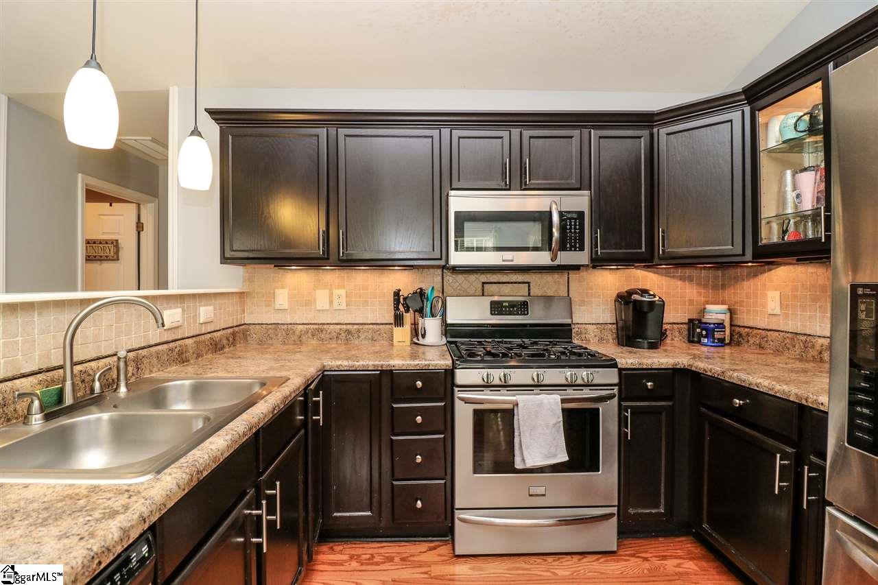 26 Rustcraft Drive Greer, SC 29651 - Photo 11 of 33 Gallery Image 11
