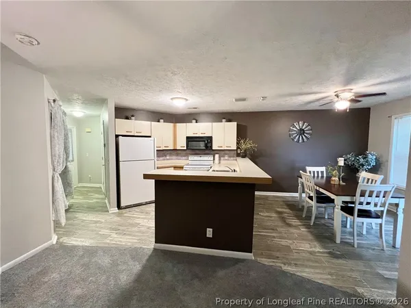 $900 | 6792 Willowbrook Drive, Unit 11, Fayetteville, NC 28314