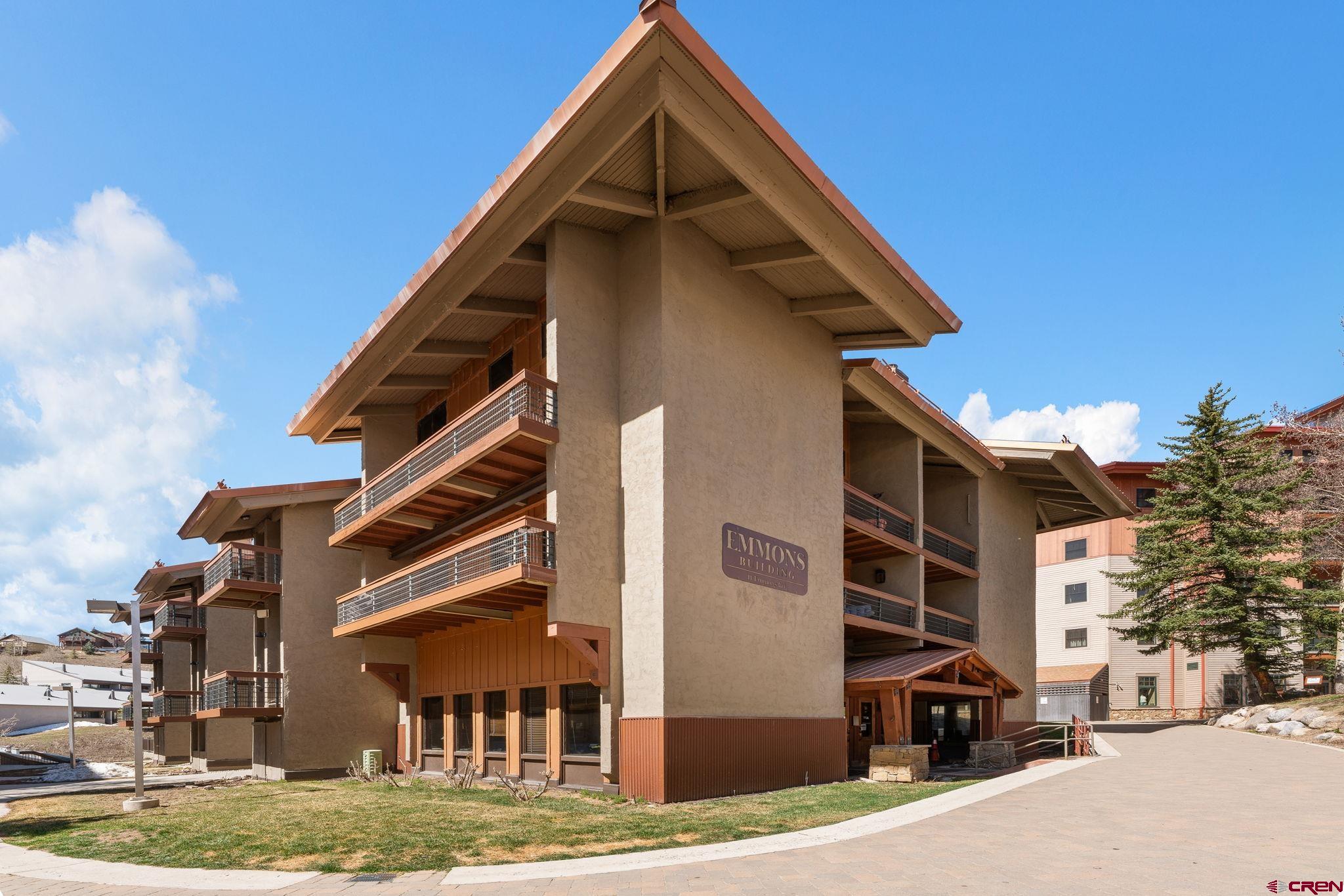 11 Emmons Road, Unit 433 Crested Butte, CO 81225 - Photo 23 of 32 a view of multiple house