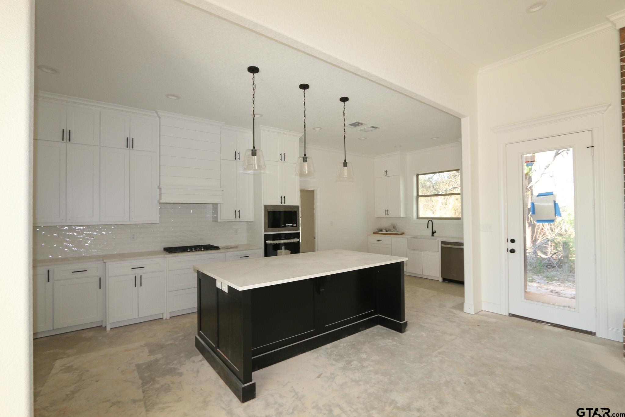 11786 Jayden Lane Tyler, TX 75703 - Photo 8 of 30