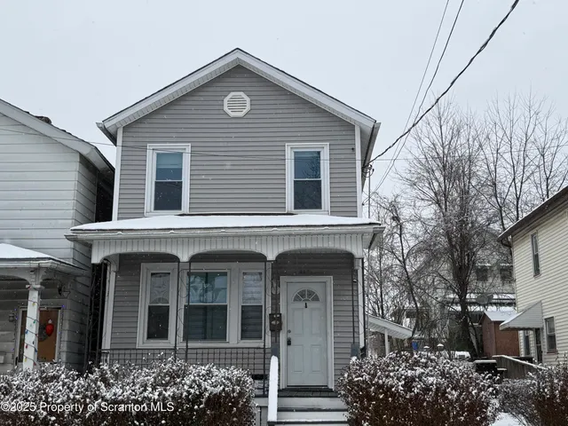 $1,500 | 417 Willow Street, Scranton, PA 18505