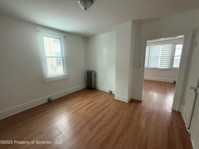 $1,500 | 417 Willow Street, Scranton, PA 18505