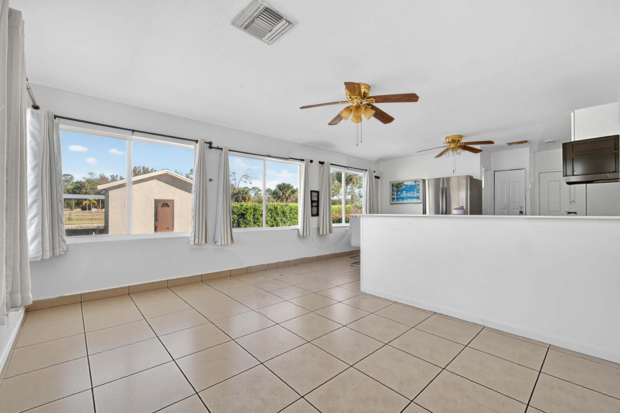 1216 C Road Loxahatchee Groves, FL 33470 - Photo 11 of 19 Private Retreat2-another angle