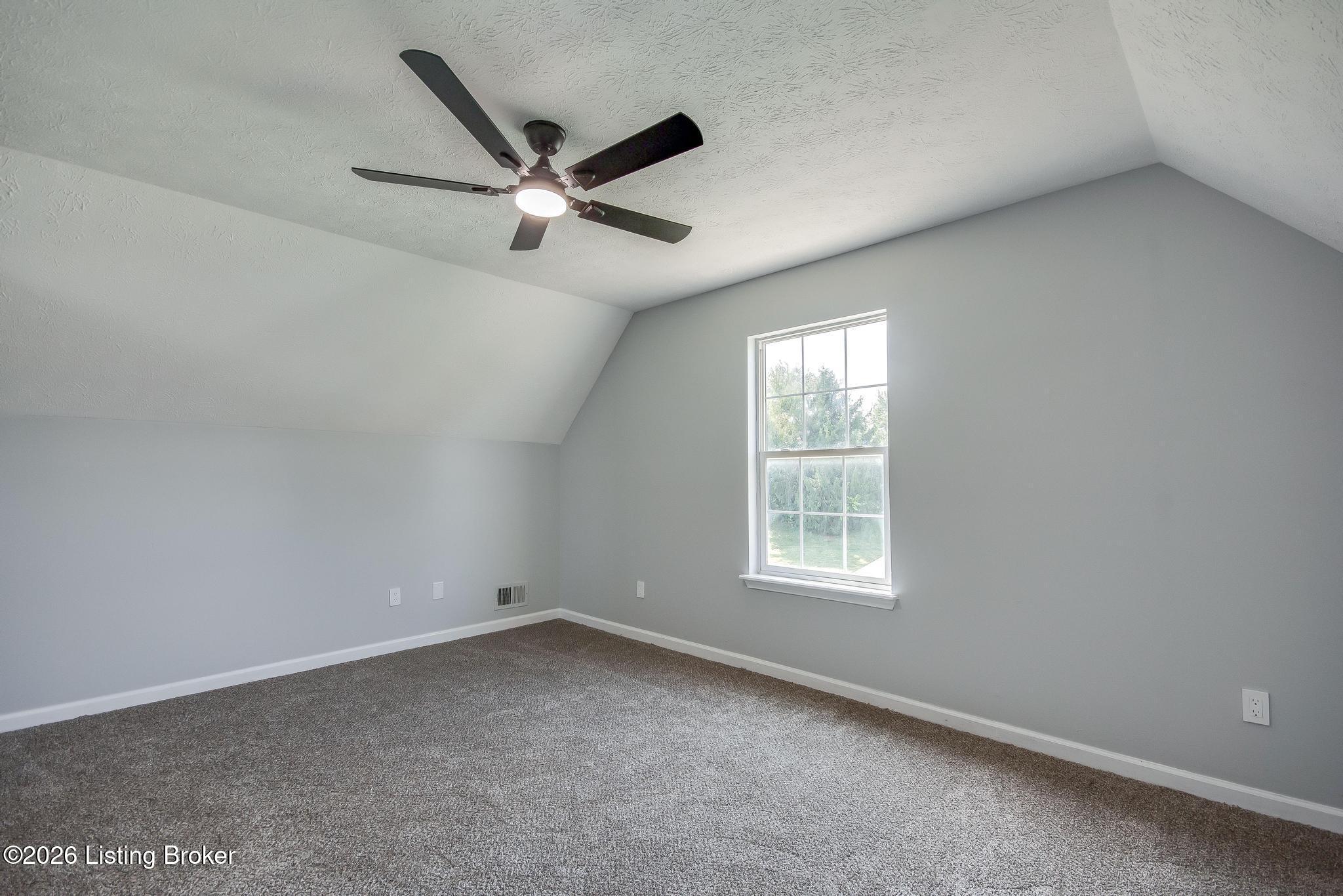 9727 Brooks Bend Road Louisville, KY 40258 - Photo 34 of 43 Bedroom 3