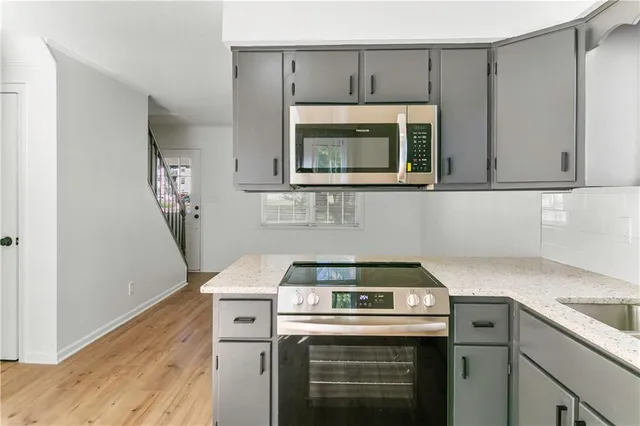 $237,500 | 3707 Northeast 67th Terrace, Kansas City, MO 64119