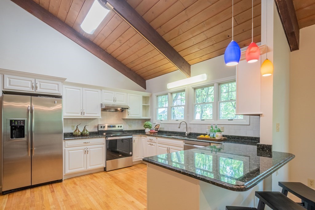 48 Baskin Road Lexington, MA 02421 - Photo 11 of 42 Gallery Image 11