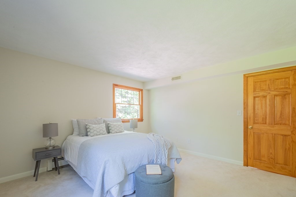 48 Baskin Road Lexington, MA 02421 - Photo 28 of 42 Gallery Image 28
