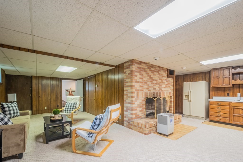 48 Baskin Road Lexington, MA 02421 - Photo 35 of 42 Gallery Image 35