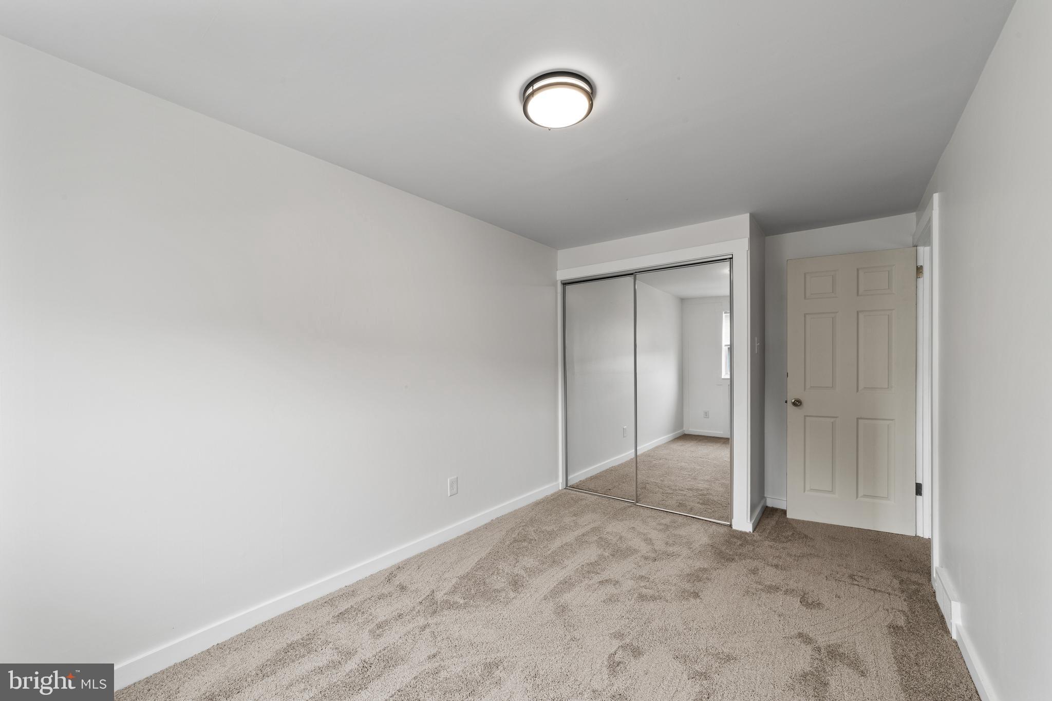 12209 Aster Road Philadelphia, PA 19154 - Photo 19 of 25